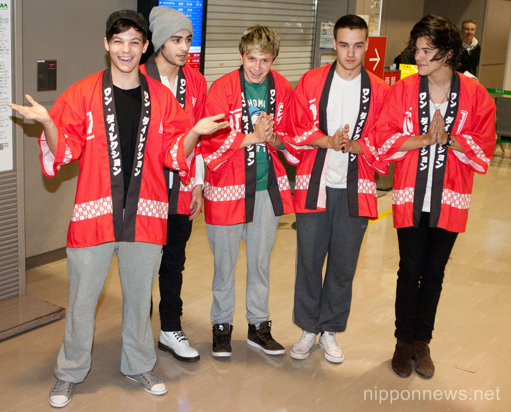 One Direction Arrives in Japan