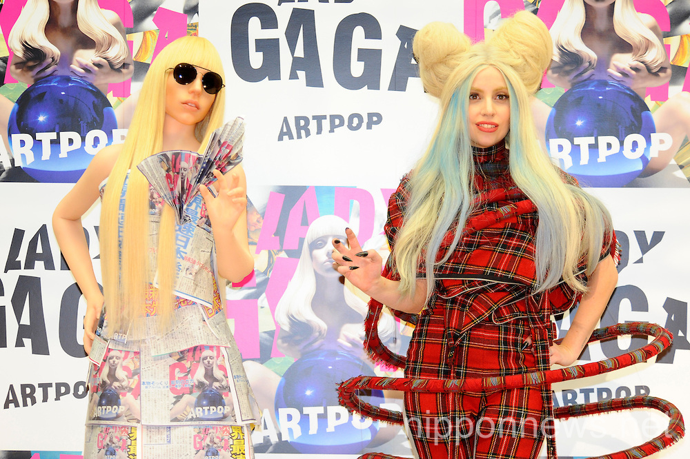 Lady Gaga Artpop Press Conference