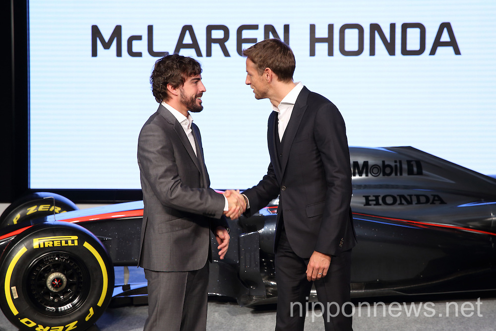 Honda Shows New F1 Car to Tokyo Press