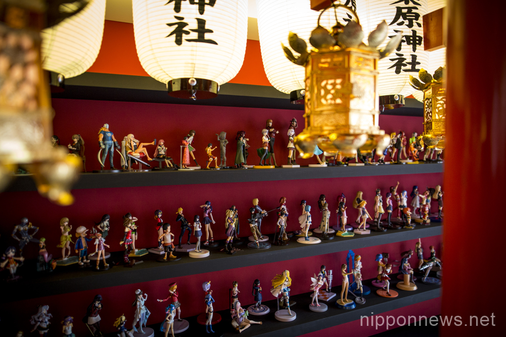 Akihabara Shrine offers memorial services for deceased toy figures