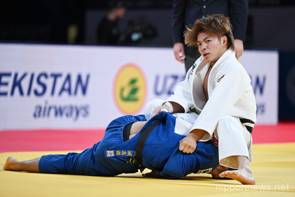 (L-R) Joshiro Maruyama, Hifumi Abe (JPN), OCTOBER 7, 2022 - Judo : World Judo Championships Tashkent 2022 Men's -66kg Final at Humo Arena in Tashkent, Uzbekistan. (Photo by MATSUO.K/AFLO SPORT)