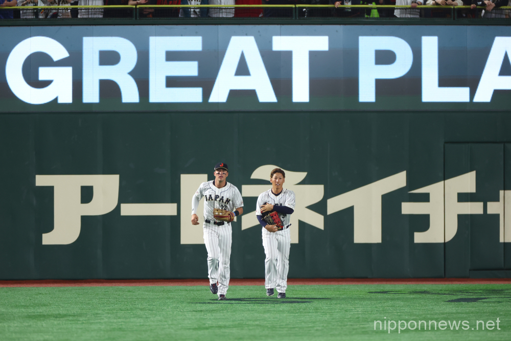 (L-R) Lars Nootbaar, Masataka Yoshida (JPN), MARCH 16, 2023 - Baseball : 2023 World Baseball Classic Quarter-final Game between Japan - Italy at Tokyo Dome in Tokyo, Japan. (Photo by CTK Photo/AFLO)