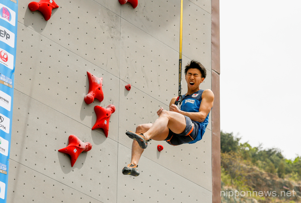 Jun Yasukawa (JPN), Apr 28, 2023 - Sport Climbing : Men's Speed qualification during the IFSC Climbing World Cup Seoul 2023 at Jungnang Sport Climbing Stadium in Seoul, South Korea. (Photo by Lee Jae-Won/AFLO) (SOUTH KOREA)