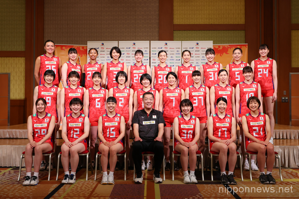 Japan women's team group (JPN), MAY 8, 2020 - Volleyball : 2023 Japan Volleyball Association (JVA) kick-off press conference in Tokyo, Japan. JVA announced the 2023 Japan Women's national team squad (Photo by Yohei Osada/AFLO SPORT)
