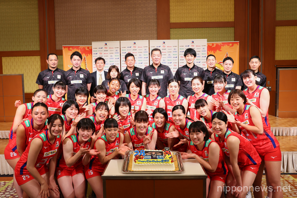 Japan women's team group (JPN), MAY 8, 2020 - Volleyball : 2023 Japan Volleyball Association (JVA) kick-off press conference in Tokyo, Japan. JVA announced the 2023 Japan Women's national team squad (Photo by Yohei Osada/AFLO SPORT)