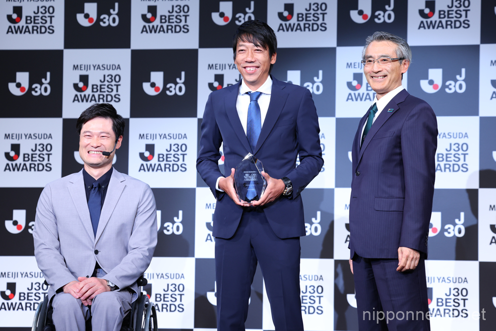 (L-R) Shingo Kunieda, Kengo Nakamura, Hideki Nagashima, MAY 15, 2023 - Football / Soccer : Meiji Yasuda J30 Best Awards in Tokyo, Japan. (Photo by Yohei Osada/AFLO SPORT)