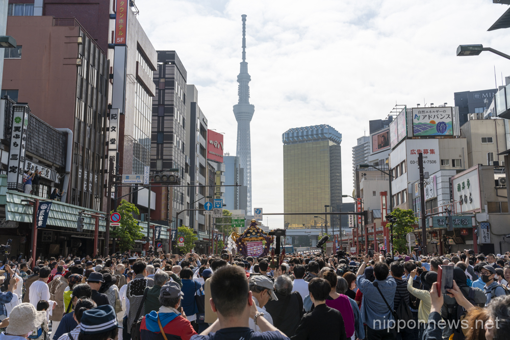 General view, Asakusa Sanja Matsuri is an annual festival which takes place every year on the third weekend of May in the Asakusa district of Tokyo, Japan. This years Sanja Matsuri is held from May 19 to 21, 2023. This festival is known as one of the Three Great Shinto Festivals in Tokyo. Other two Great Shinto Festivals areKandaandSannoMatsuri. Mainly, Sanja Matsuri celebrates the founding of Senso-ji Temple. During the festival, visitors can witness energetic processions, featuring colorful portable shrines called mikoshi, traditional music, and lively performances. Asakusa Sanja Matsuri is an event that showcases the rich cultural heritage of Japan. (Photo by Keiichi Miyashita/AFLO)