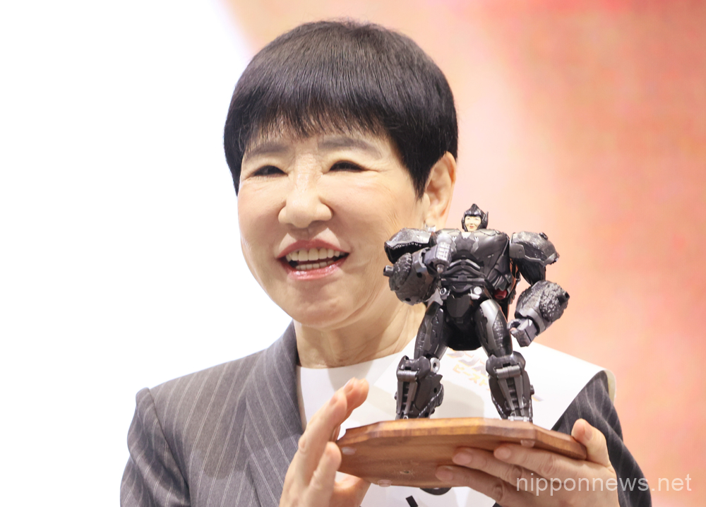 June 8, 2023, Tokyo, Japan - Japanese singer Akiko Wada poses for photo as she attends a promotional event of Japanese toy maker Tomy's figure "Transformer Optimus Primal", the new movie character at the annual Tokyo Toy Show in Tokyo on Thursday, June 8, 2023. Some 150 Japanese and foreign toy makers exhibit their latest products at a four-day exhibition. (photo by Yoshio Tsunoda/AFLO)
